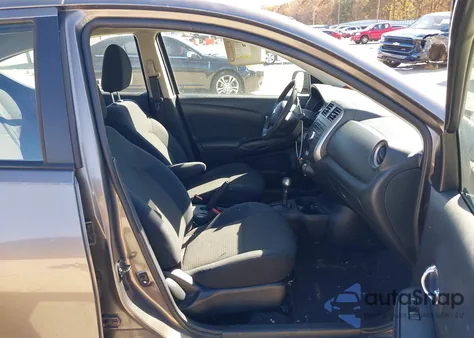 2013 Nissan Versa 1.6 Sv z USA, uszkodzony, nr VIN 3N1CN7AP3DL876902